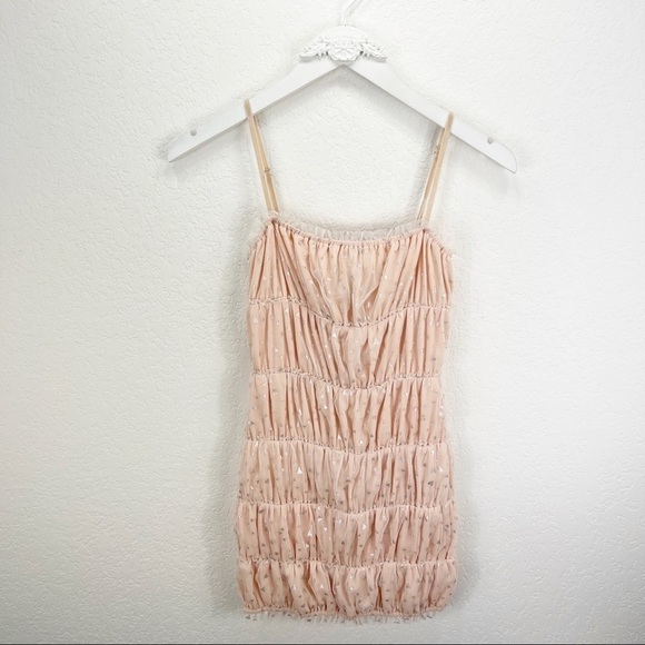 h:ours Bruno Mini Dress Silver Hearts Pink Ruched Cocktail Revolve XS - Picture 2 of 7